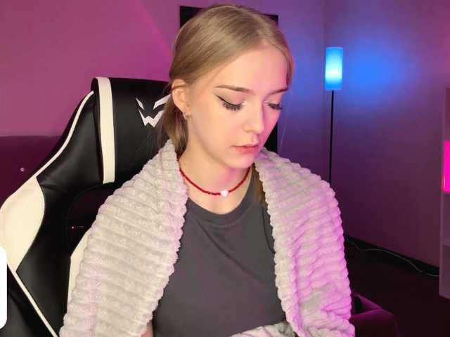 VersieBruegman's BongaCams show and profile