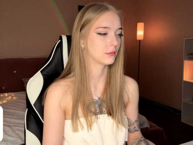 VersieBruegman's BongaCams show and profile