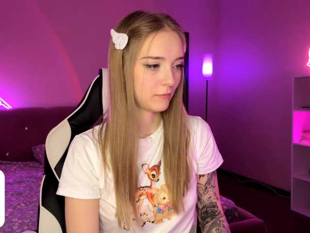 VersieBruegman's BongaCams show and profile