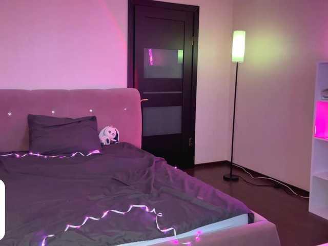 VersieBruegman's BongaCams show and profile