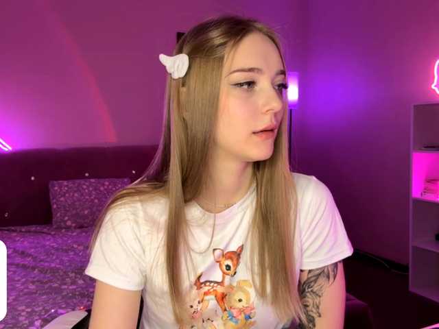 VersieBruegman's BongaCams show and profile