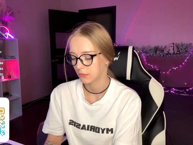 VersieBruegman's BongaCams show and profile