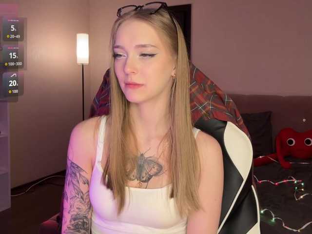 VersieBruegman's BongaCams show and profile