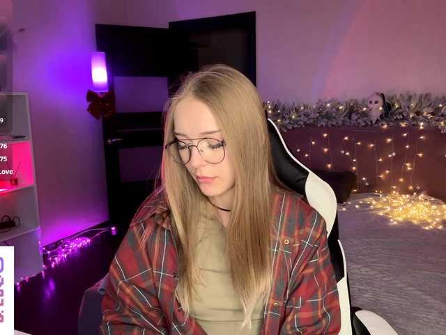 VersieBruegman's BongaCams show and profile