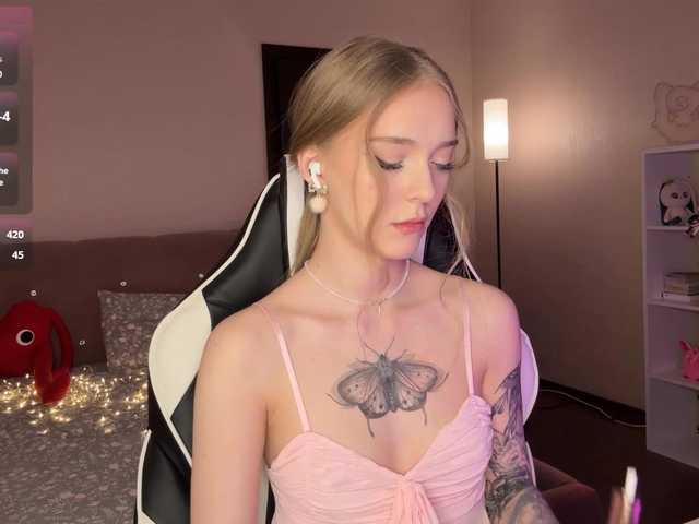 VersieBruegman's BongaCams show and profile