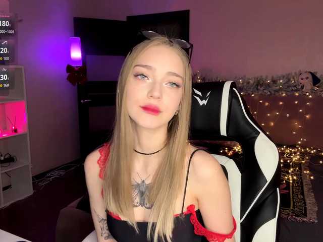 VersieBruegman's BongaCams show and profile