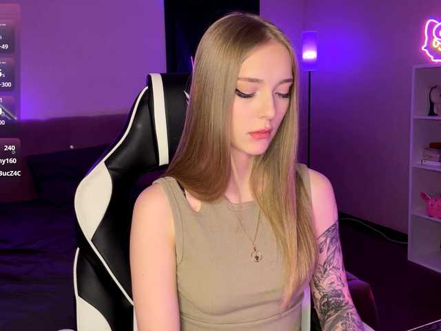 VersieBruegman's BongaCams show and profile