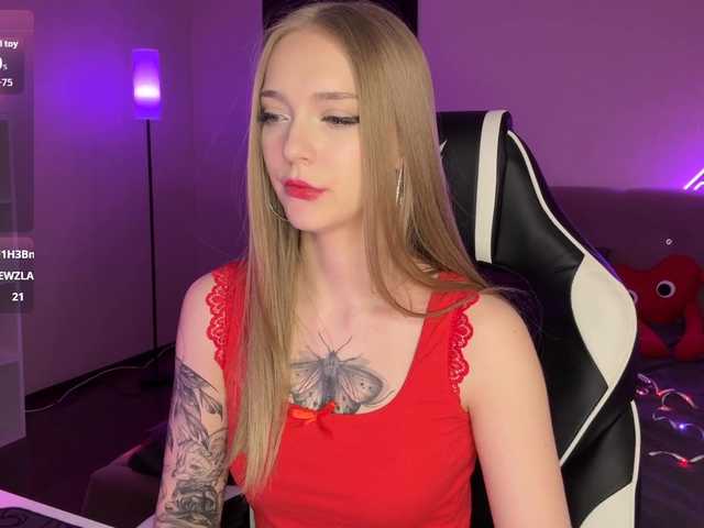 VersieBruegman's BongaCams show and profile