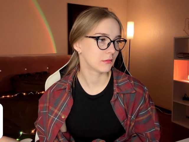 VersieBruegman's BongaCams show and profile