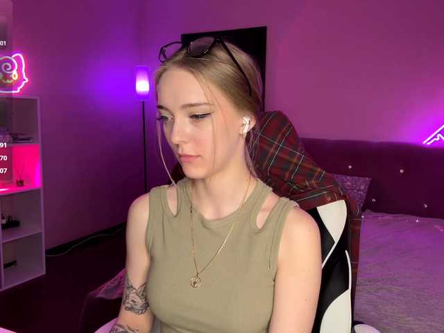 VersieBruegman from BongaCams is Freechat