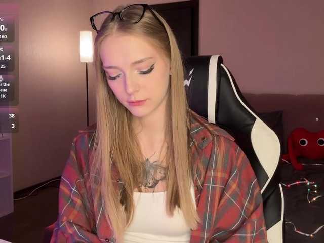 VersieBruegman's BongaCams show and profile