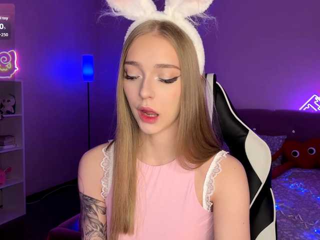 VersieBruegman's BongaCams show and profile