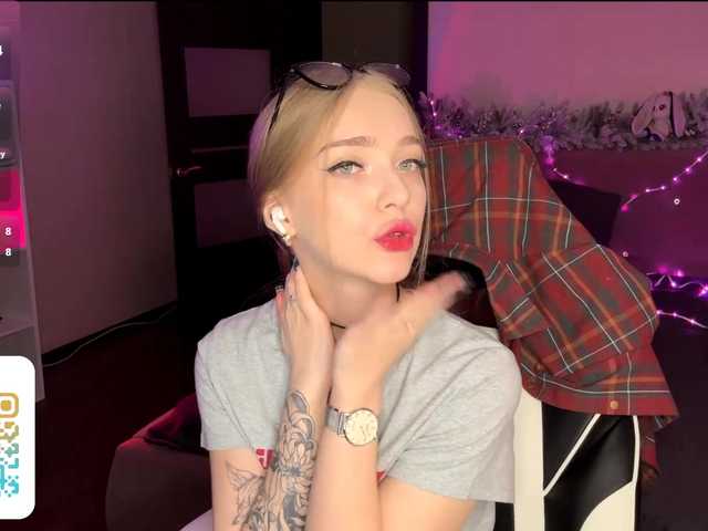 VersieBruegman's BongaCams show and profile