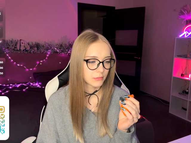 VersieBruegman's BongaCams show and profile