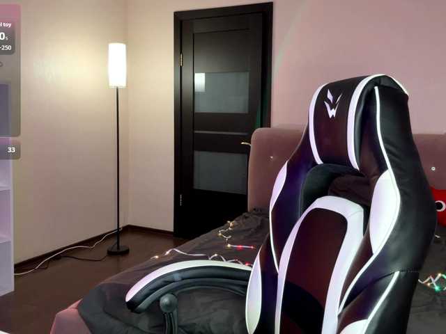 VersieBruegman's BongaCams show and profile