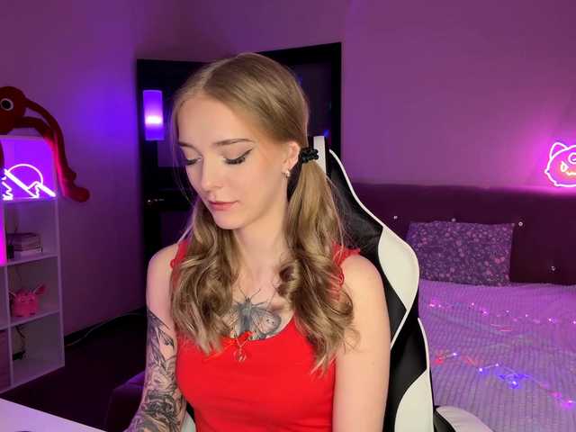 VersieBruegman's BongaCams show and profile