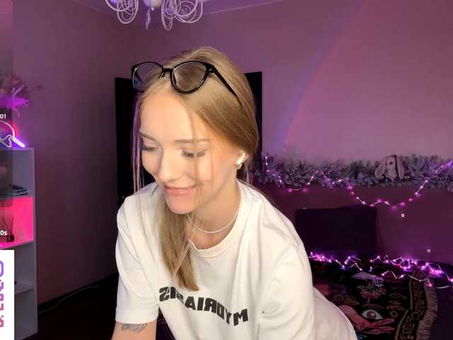 VersieBruegman's BongaCams show and profile