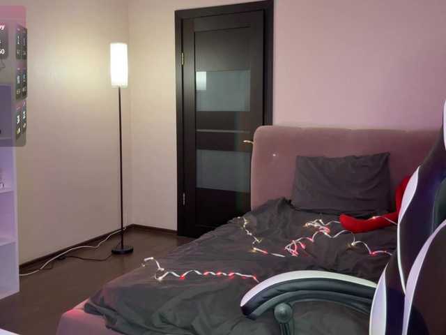 VersieBruegman's BongaCams show and profile