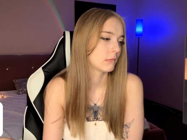 VersieBruegman's BongaCams show and profile