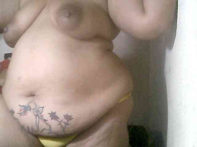redlips-45 webcam