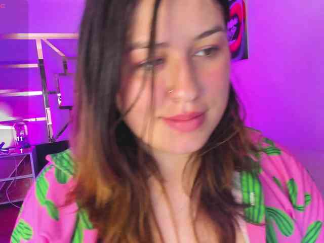 azul-vera Live Webcam on BongaCams