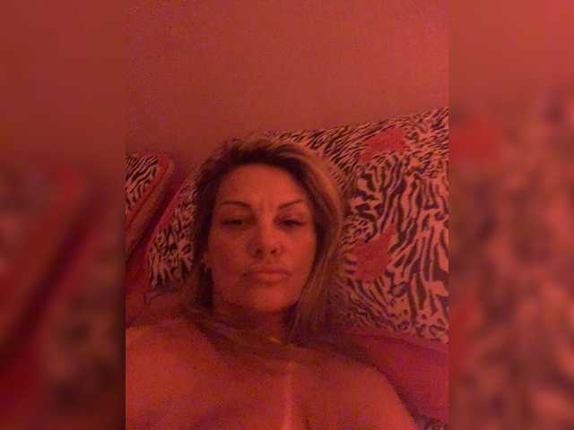  Patriciadourados1 chat room