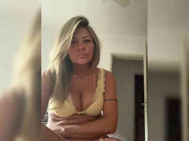 Patriciadourados1 webcam