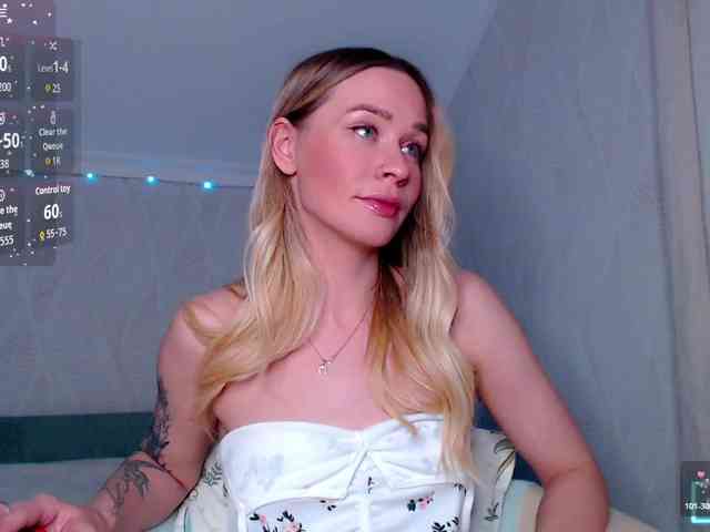 AnitaDelicious webcam