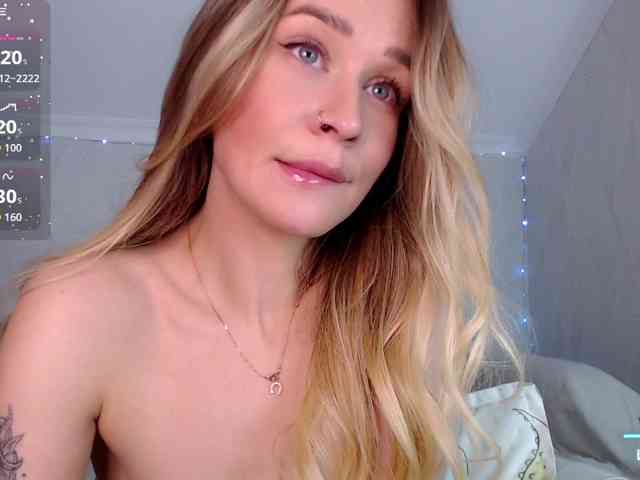 AnitaDelicious webcam