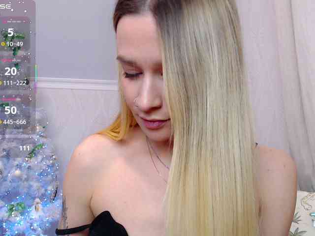 AnitaDelicious webcam