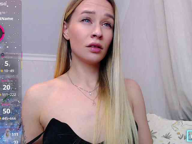 AnitaDelicious webcam