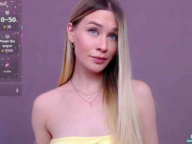 AnitaDelicious webcam