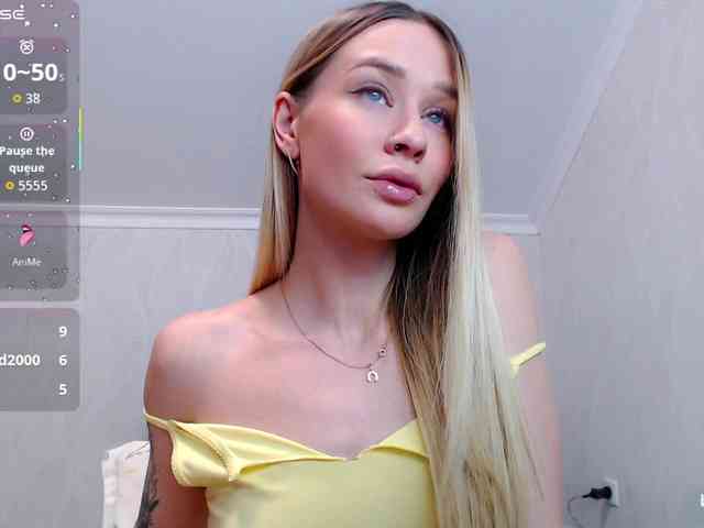 AnitaDelicious webcam