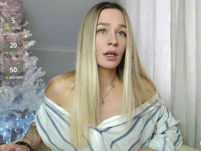 AnitaDelicious webcam