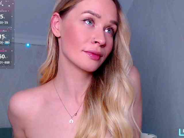 AnitaDelicious webcam