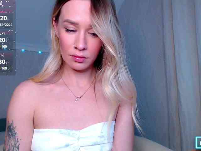 AnitaDelicious webcam