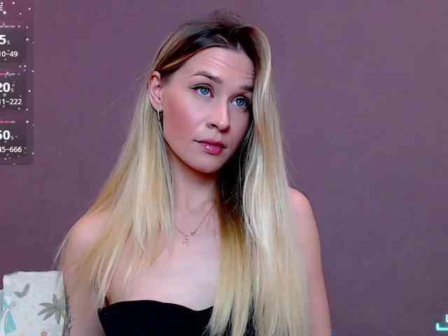 AnitaDelicious webcam