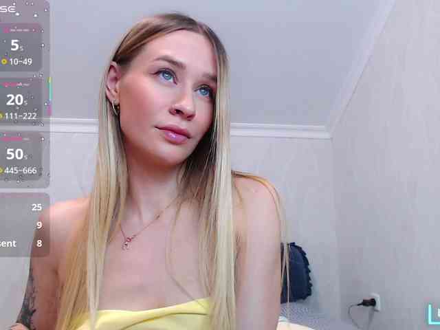 AnitaDelicious webcam