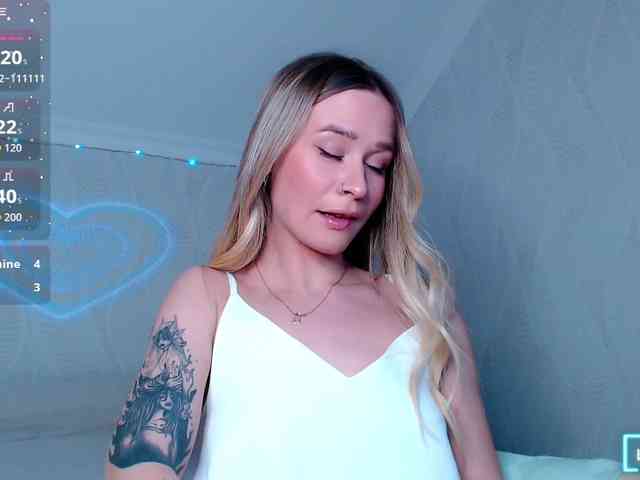 AnitaDelicious webcam