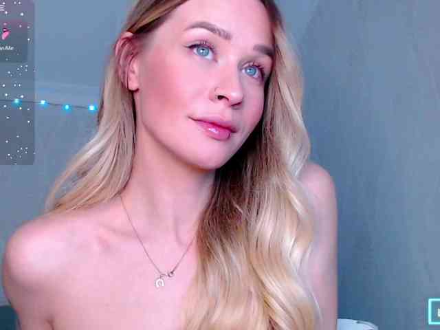 AnitaDelicious webcam