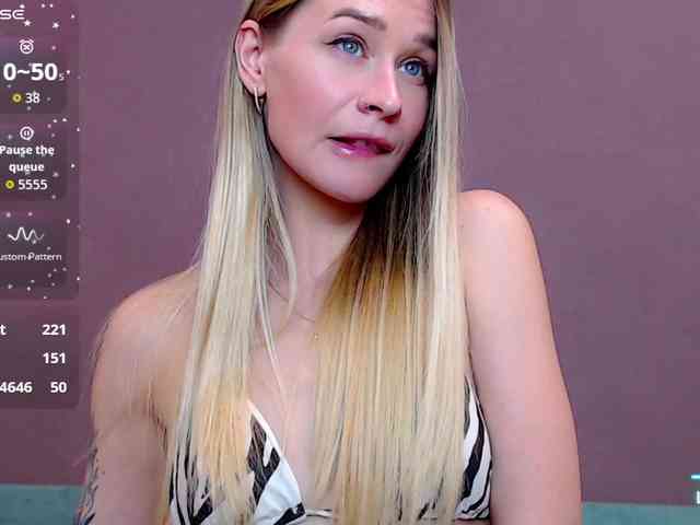 AnitaDelicious webcam