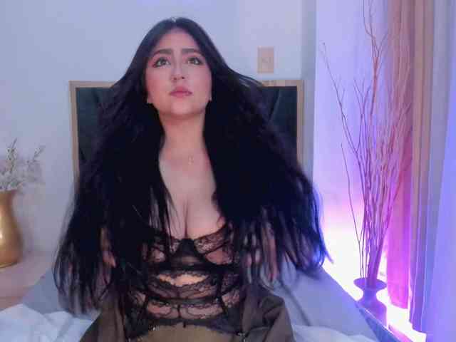 TyanaFerrell webcam