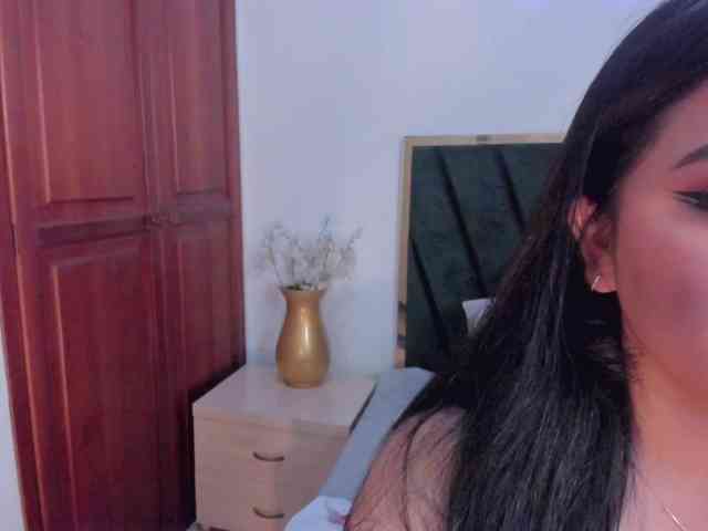 TyanaFerrell webcam