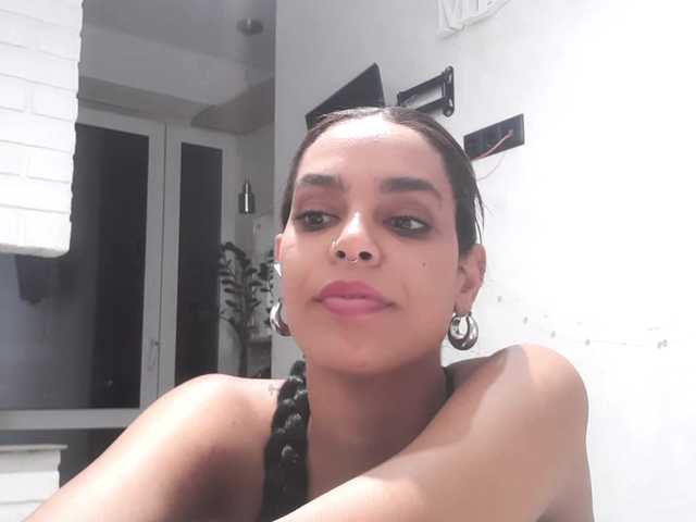 IvanaGildea webcam bongacams model stream image