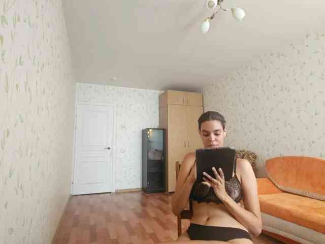 IvanaGildea webcam