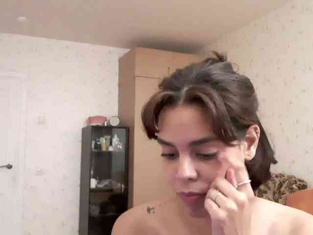 IvanaGildea webcam