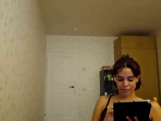 IvanaGildea webcam