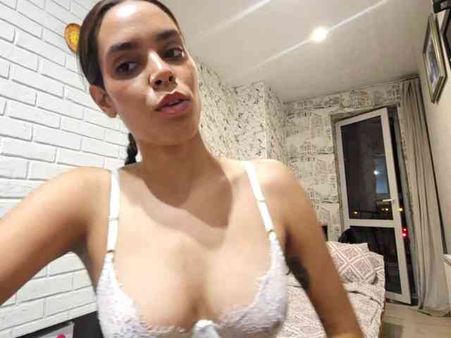 IvanaGildea webcam