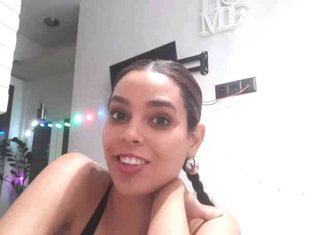 IvanaGildea webcam