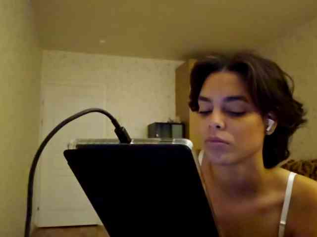 IvanaGildea webcam